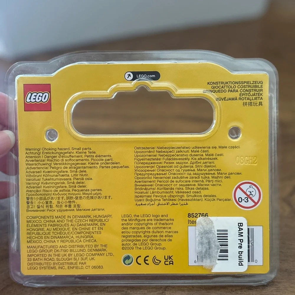 LEGO Halloween Minifigure 3-Pack Vampire Pumpkin Scarecrow Witch LEGOland CA